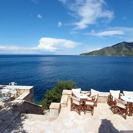 Smyros Otel 4*