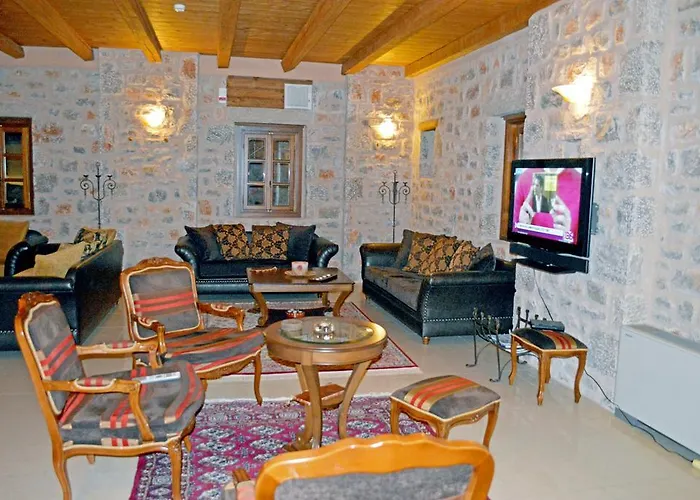 Otel Smyros Poúlithra